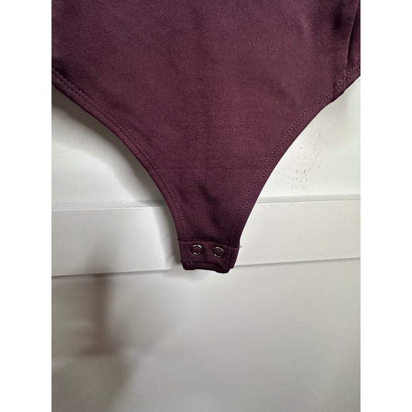Express Square Neck Cutout Long Sleeve Bodysuit Women's Size Small Plum NWT - Picture 5 of 8